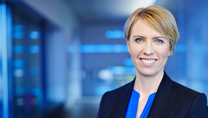 Guðrún Johnsen hagfræðingur verður á meðal penna í sérstöku jólablaði Vísbendingar í ár.