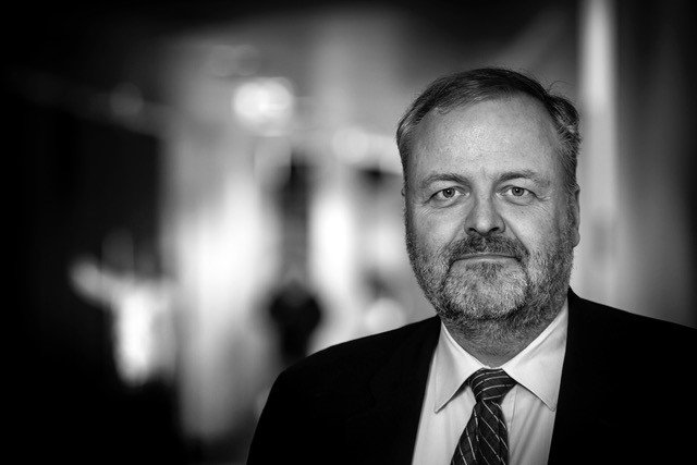 Gylfi Magnússon, prófessor við viðskiptafræðideild HÍ og fyrrverandi efnahags- og viðskiptaráðherra.