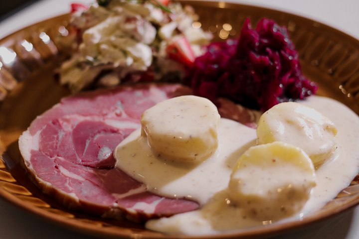 Verð á kjöti, þurrvöru og dósamat og brauð- og kornvöru hækkar mest.