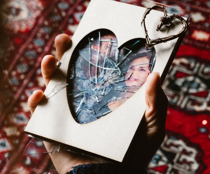 Þolendur heimilisofbeldis eru útsettir fyrir stigvaxandi alvarleika áverka og alvarlegra afleiðinga á andlega og líkamlega heilsu.