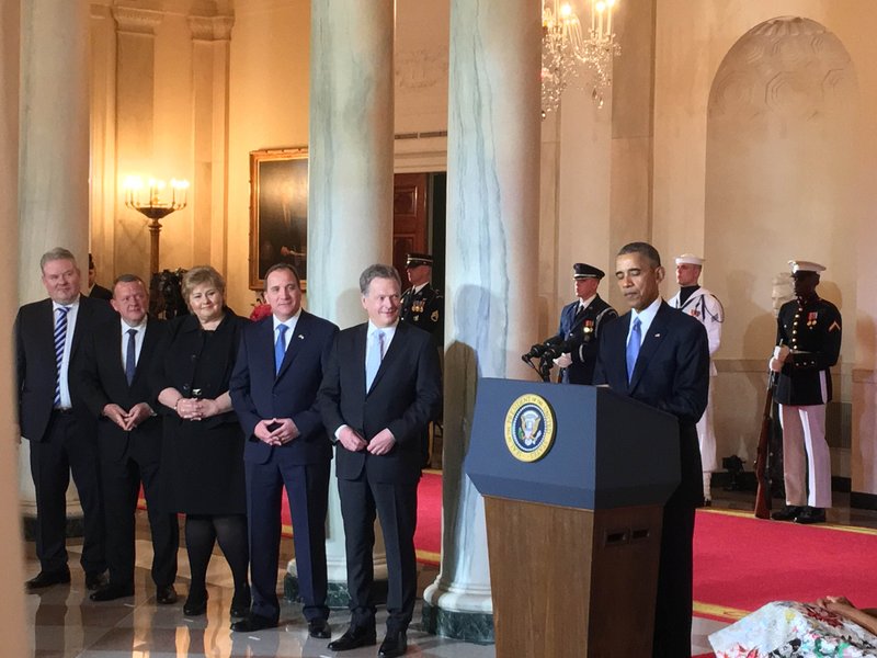 Barack Obama og leiðtogar Norðurlandanna í Washington. Obama tók vel á móti þeim og hrósaði áherslum Norðurlandanna þegar kæmi að hagstjórn og velferðarmálum.