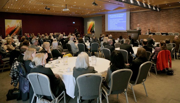 Málþing um áskoranir fyrir vinnumarkaðinn vegna hækkandi lífaldurs