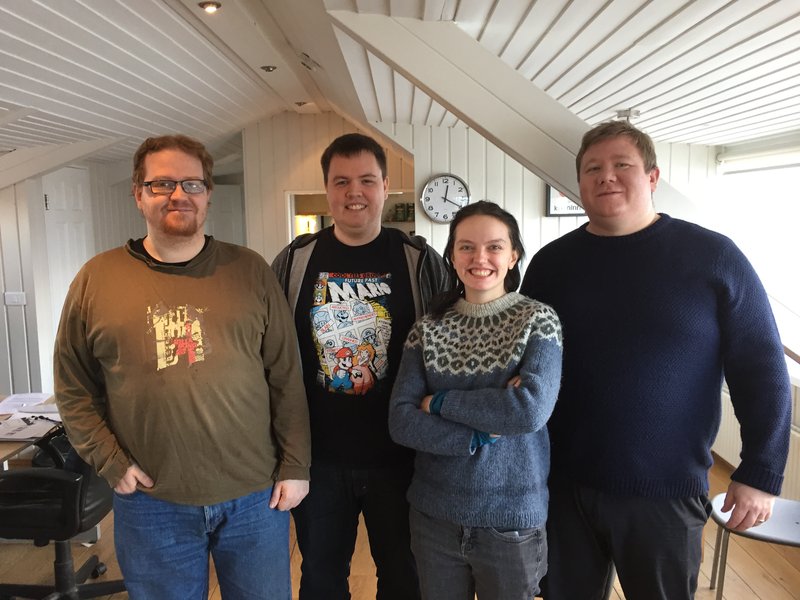 Daníel, Sveinn og Valborg ásamt Gunnlaugi Reyni.