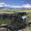 Foss ofan við Skógafoss þar sem gönguleiðin yfir Fimmvörðuháls hefst. Á síðasta ári þurfti að loka hluta af Skógaheiði ofan við Skógafoss vegna ágangs um svæðið.