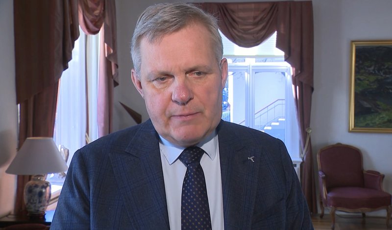 Það styttist í að Jón Gunnarsson verði ekki lengur ráðherra.