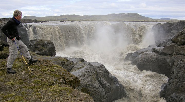 Lambhagafossar í Hverfisfljóti. Reisa á virkjun rétt undir 10 MW í ánni og mun rennsli í fossunum skerðast.