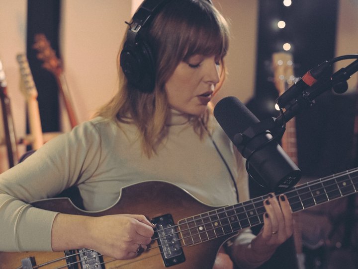 Lipstick On - prómó_002