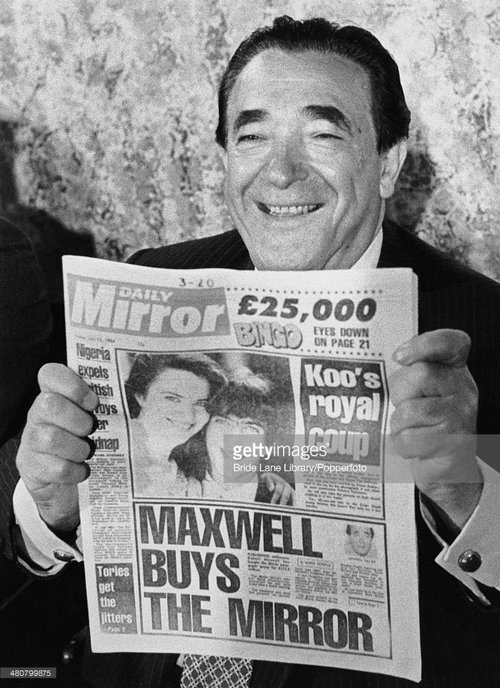 Robert Maxwell var einn af risunum í fjölmiðlabransanum í Bretlandi á níunda áratugnum. Hann reis hátt og hratt, en hrunið var líka hratt.