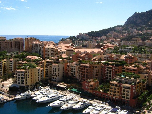 Monaco_fontvieille.jpg