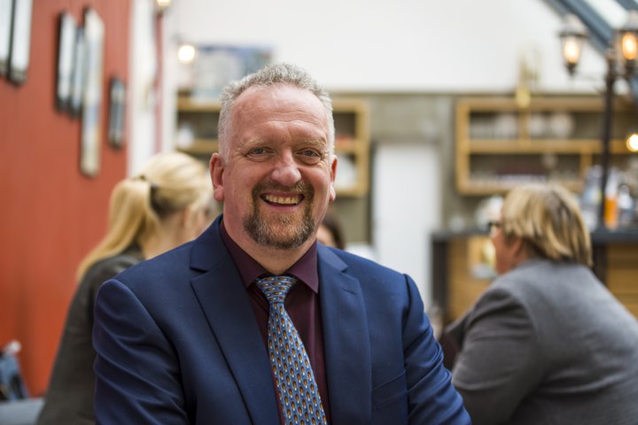 Sigurður Páll Jónsson þingmaður Miðflokksins er fyrsti flutningsmaður tillögunnar.