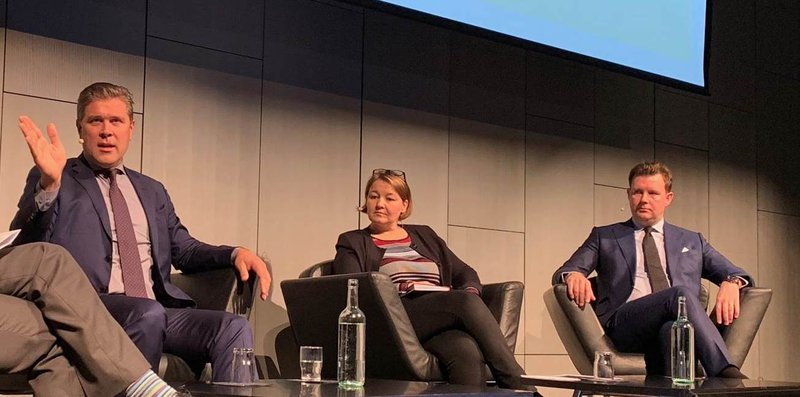 Bjarni Benediktsson, fjármála- og efnahagsráðherra, Drífa Snædal, forseti ASÍ, og Halldór B. Þorbergsson, framkvæmdastjóri SA.