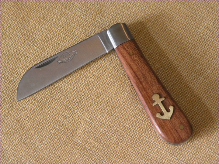 Pocket.knife_London.jpg