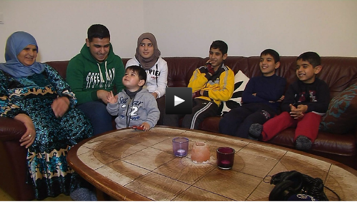 Sýrlenska fjölskyldan komin til landsins