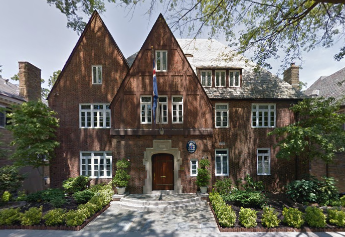 Sendiráðsbústaðurinn í Washington. Mynd af Google Maps.