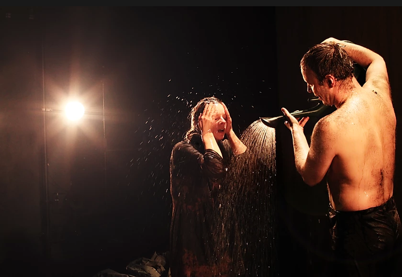 Úr verkinu. MYND: 10 fingur.