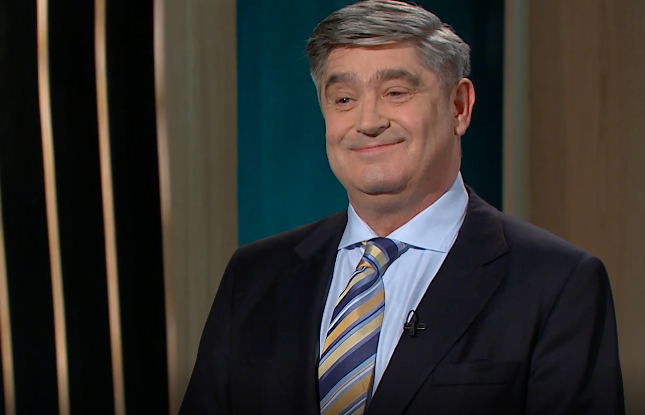 Guðmundur Franklín Jónsson formaður Frjálslynda lýðræðisflokksins í forystusætinu á RÚV í gærkvöldi.