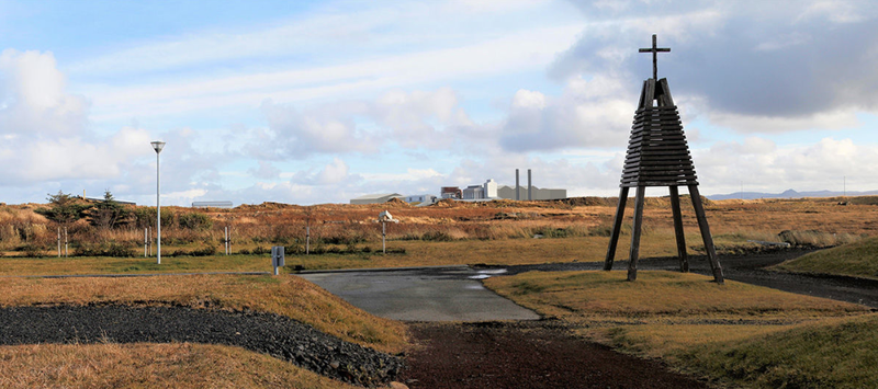 Ásýnd kísilversins og skorsteinarnir tveir. Myndin er úr frummatsskýrslunni.