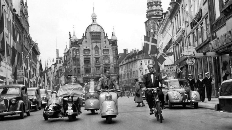 Amagertorg árið 1954 leit allt öðruvísi út en það gerir í dag.