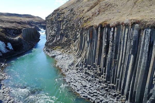 Innviðauppbygging við Stuðlagil á Fljótsdalshéraði verður styrkt um 80 milljónir í ár.