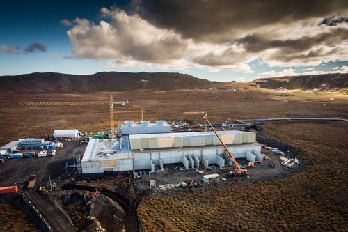 Þeistareykjavirkjun, háhitasvæðið til hægri Mynd: Landsvirkjun