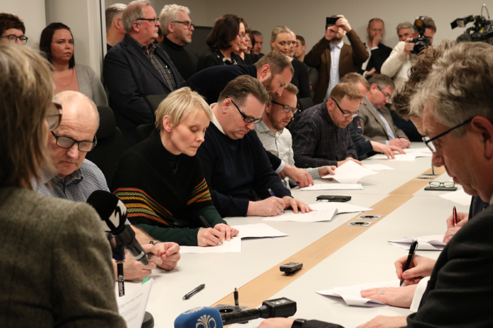 Undirritun kjarasamninga 3. apríl 2019 Mynd: ASÍ