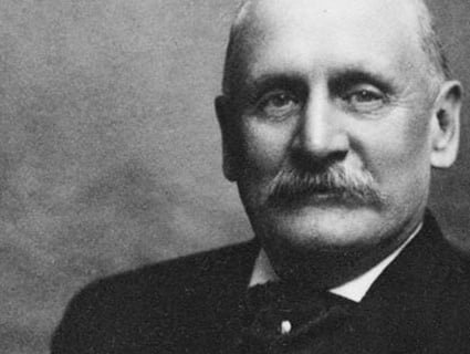 Wallace Cargill keypti kornhlöðu á þar síðustu öld. Síðan hefur veldi fjölskyldunnar vaxið gríðarlega. Mynd: Wikipedia