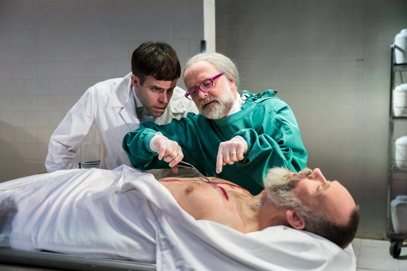 Hilmar Guðjónsson og Bergur Þór Ingólfsson eru á meðal leikenda. Mynd: Borgarleikhúsið.