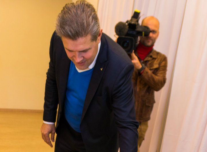 Bjarni Benediktsson, formaður Sjálfstæðisflokksins, verður fimmtugur í byrjun næsta árs. Hann færist þá upp úr neðri hópnum í þann efri, þar sem fylgi flokks hans er ívið meira.