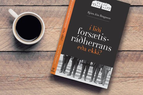 Í liði forsætisráðherra eða ekki?, eftir Björn Jón Bragason.