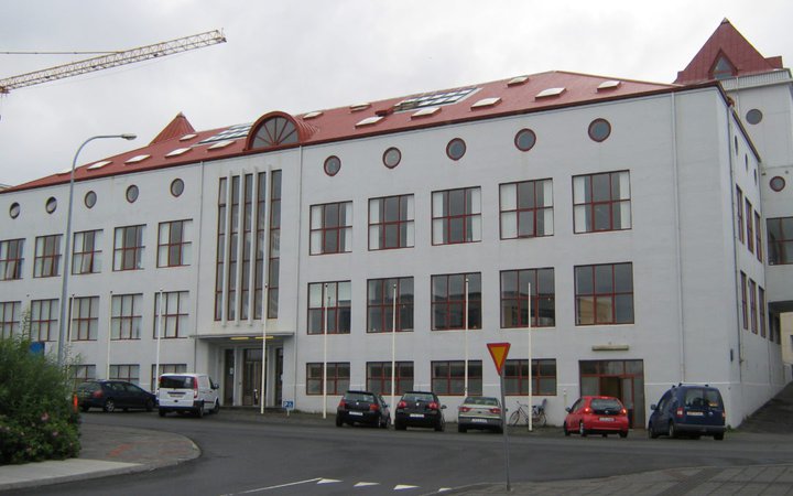 Kjarafélag viðskiptafræðinga og hagfræðinga er þriðja stærsta félagið innan vébanda Bandalags háskólamanna.