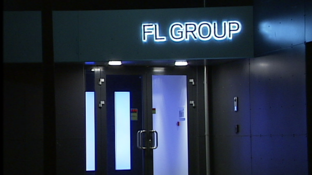 Fréttastofan Bloomberg segir hugsanlegt að FL Group hafi verið styrkt af rússneskum óligörkum.