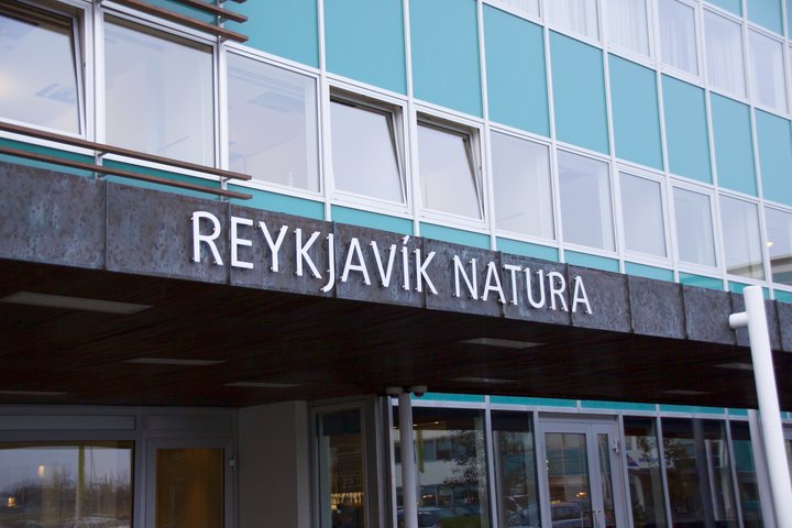 Icelandair Hótel reka níu hótel um landið og eru með tæplega 200 starfsmenn í veitingaþjónustu sinni.