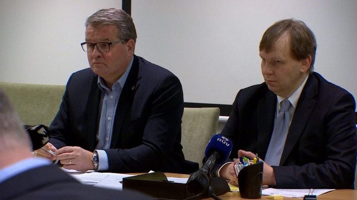 Lárus Blöndal stjórnarformaður og Jón Gunnar Jónsson forstjóri Bankasýslu ríkisins.