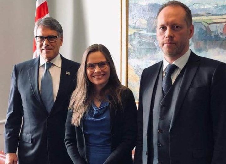 Rick Perry, orkumálaráðherra Bandaríkjanna, Katrín Jakobsdóttir forsætisráðherra og Guðmundur Ingi Guðbrandsson, umhverfis- og auðlindaráðherra, á fundi sínum á fimmtudag.