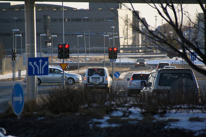 Viðhorf til bílprófs hefur breyst síðan í kringum aldamótin og ekki þykir lengur jafn eftirsóknarvert að taka prófið 17 ára.