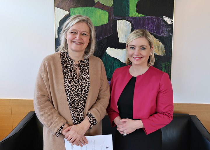 Guðrún Nordal og Lilja Alfreðisdóttir.
