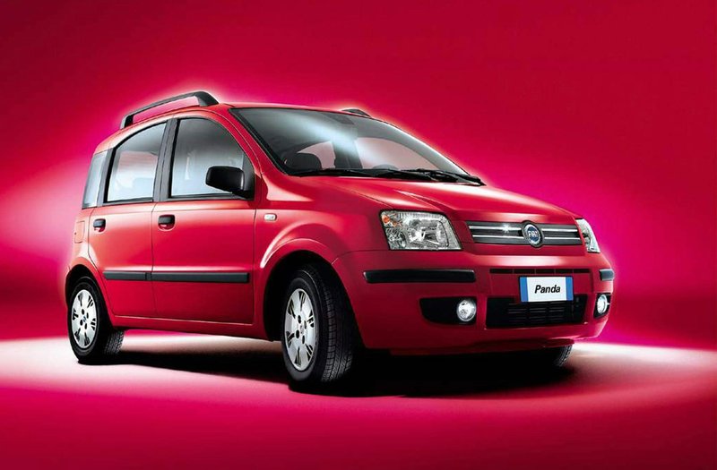 Upphaflega Gingo, en á endanum fékk þessi bíll nafnið Panda. 