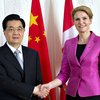 Helle Thorning-Schmidt og Hu Jintao funduðu í júní 2012. Heimsókn Kínaforseta átti eftir að draga dilk á eftir sér.