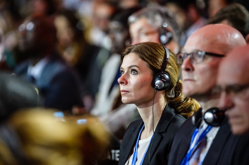 Í ráðstefnusalnum.