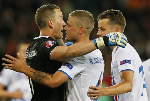 Synirnir hafa vakið aðdáun víða um heim.