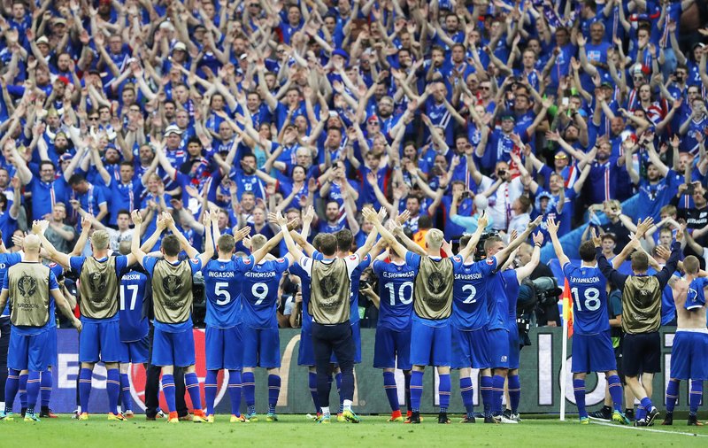 Íslenskir áhorfendur voru tólfi maðurinn á EM í Frakklandi. Það verður eflaust þannig einnig í Rússlandi.