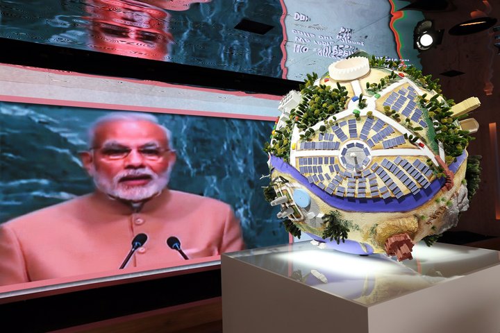 Úr bás Indlands á loftslagsráðstefnunni COP22 í Marokkó.