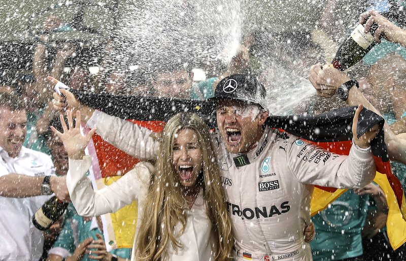 Vivian og Nico Rosberg. Þrátt fyrir að hafa hlotið elítuuppeldi í Mónakó er Nico jarðbundinn fjölskyldumaður. Hann átti sér draum sem hann er nú búinn að uppfylla.