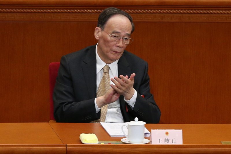 Wang Qishan, 69 ára agameistari flokksins, hefur leitt herferð gegn spillingu í flokknum og þykir sérlega hliðhollur Xi Jinping forseta í þeim störfum.  MYND: EPA