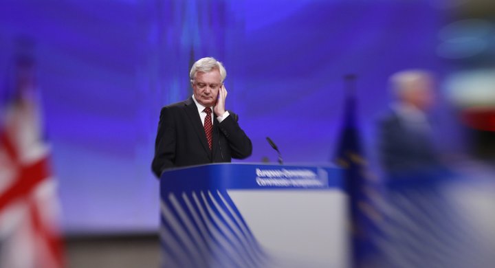David Davis er Brexit-ráðherra Bretlands. Hann hefur nú sagt aðild að EFTA vera einn kostinn sem kannaður sé.