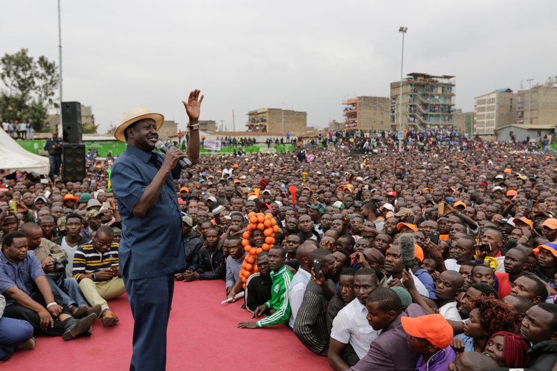 Raila Odinga, sem laut í lægri hlut bæði í forsetakosningunum 2007 og 2013, kærði niðurstöðu síðustu kosninga, sem hann tapaði líka. MYND: EPA