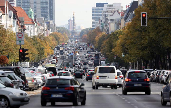 Mengun af völdum rykagna sem losna af dekkjum við akstur verður gæti von bráðar orðið áskorun fyrir löggjafa