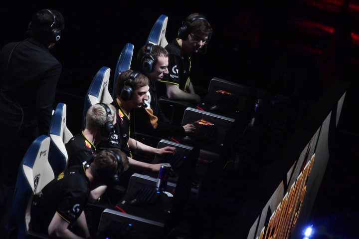 Meira bil verður á milli keppenda á rafíþróttamótunum sem fram fara í Laugardalshöll í maí heldur en var á þessu móti sem haldið var fyrir kórónuveirufaraldur.