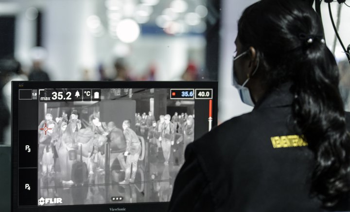 Til margþættra aðgerða hefur verið gripið í Kina og víðar vegna faraldursins.