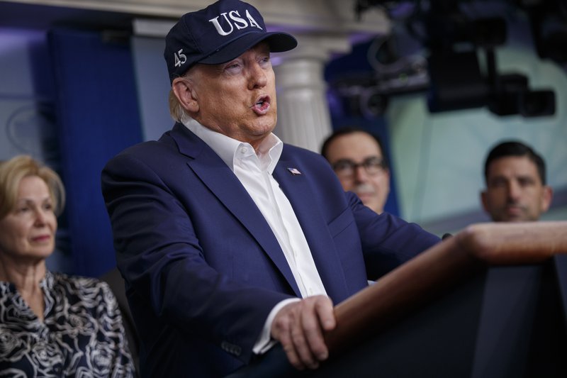 Donald Trump rekur utanríkisstefnu sem hefur reynt á samstarf Bandaríkjanna innan margra alþjóðastofnana, meðal annars NATO.